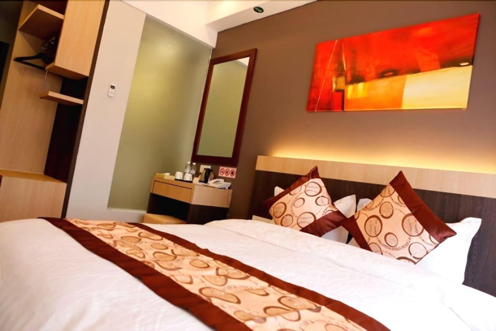 Lot 10 Boutique Hotel