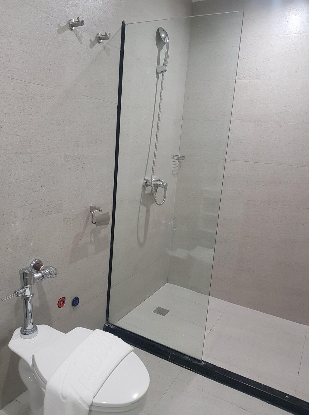 Travelite Hotel Legarda