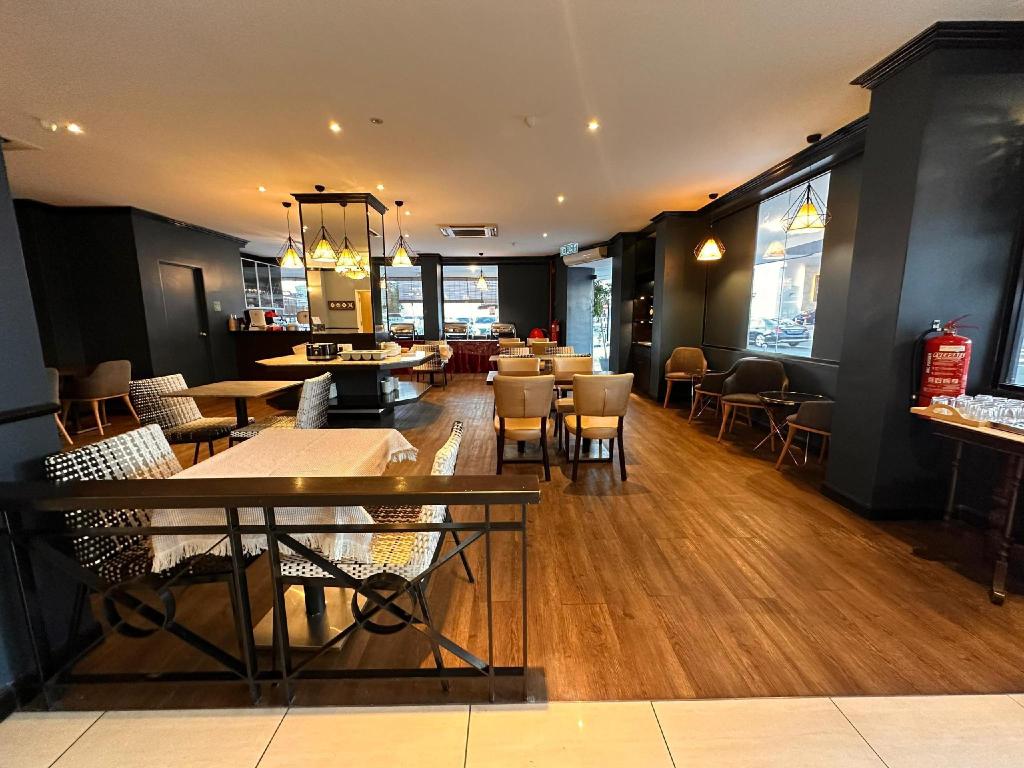 Merchant Hotel