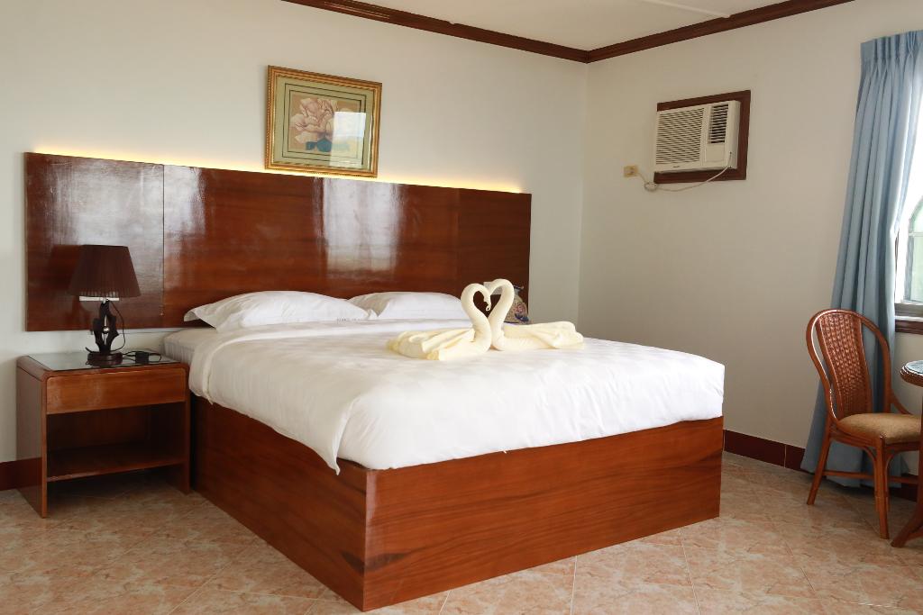 Bohol Plaza Resort and Restaurant