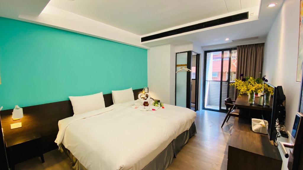 Greenight Hotel