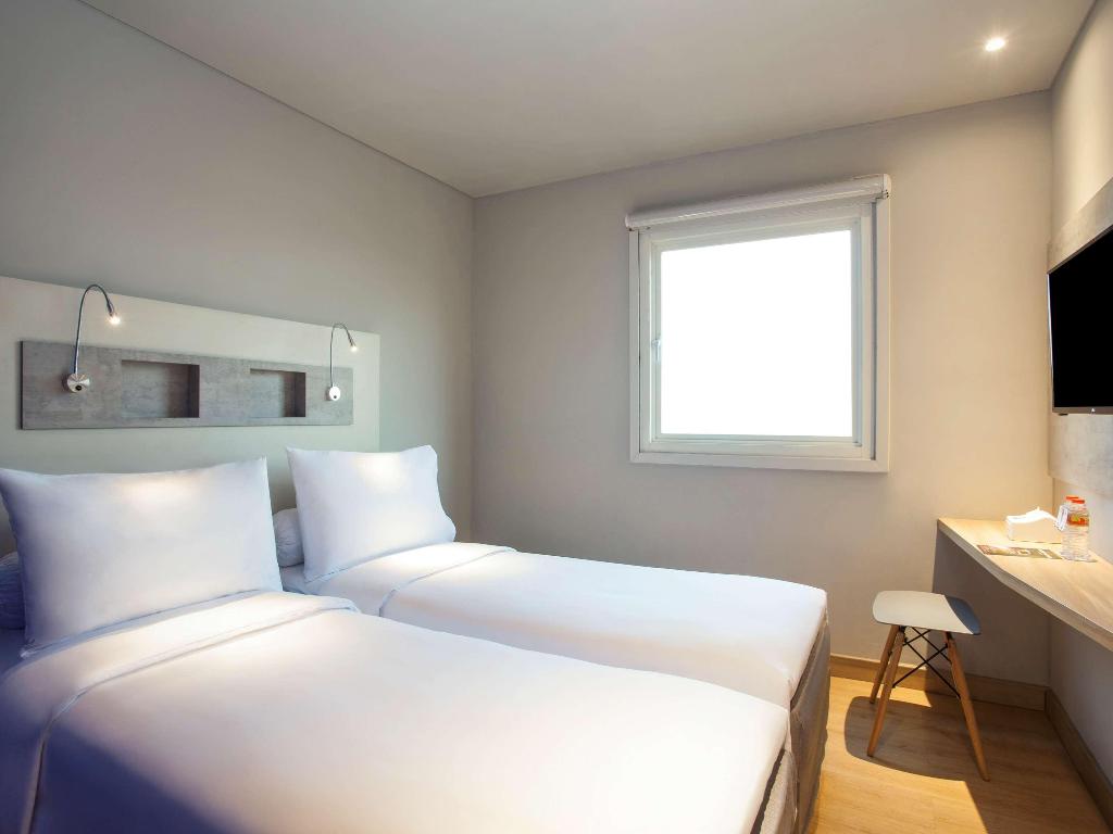 Ibis Budget Surabaya Diponegoro