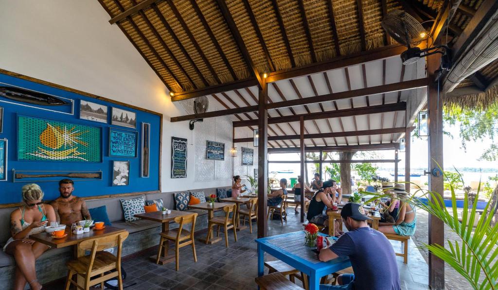Bale Sampan Bungalows