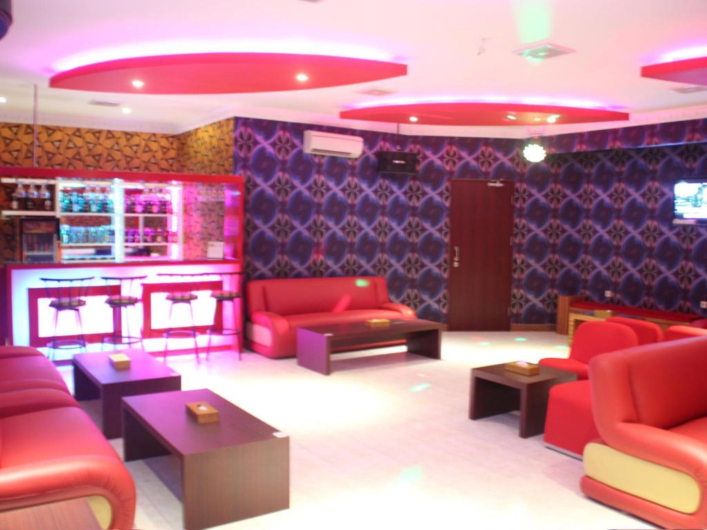 Rovi Boutique