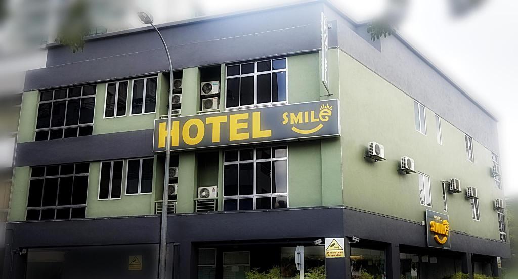 Smile Hotel Selayang Point
