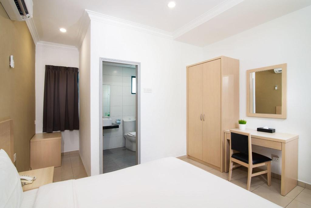 Golden View Serviced Apartments