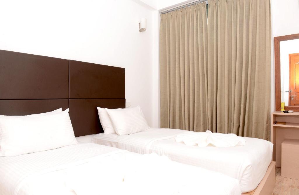 hotel-thumb