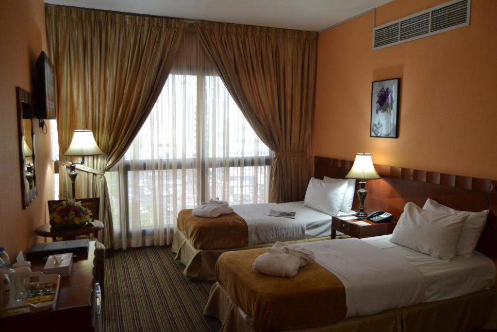 Top Stars Hotel