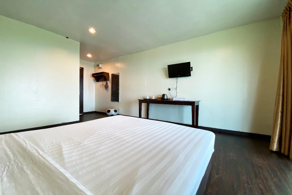 Rocky Mountain Lodge