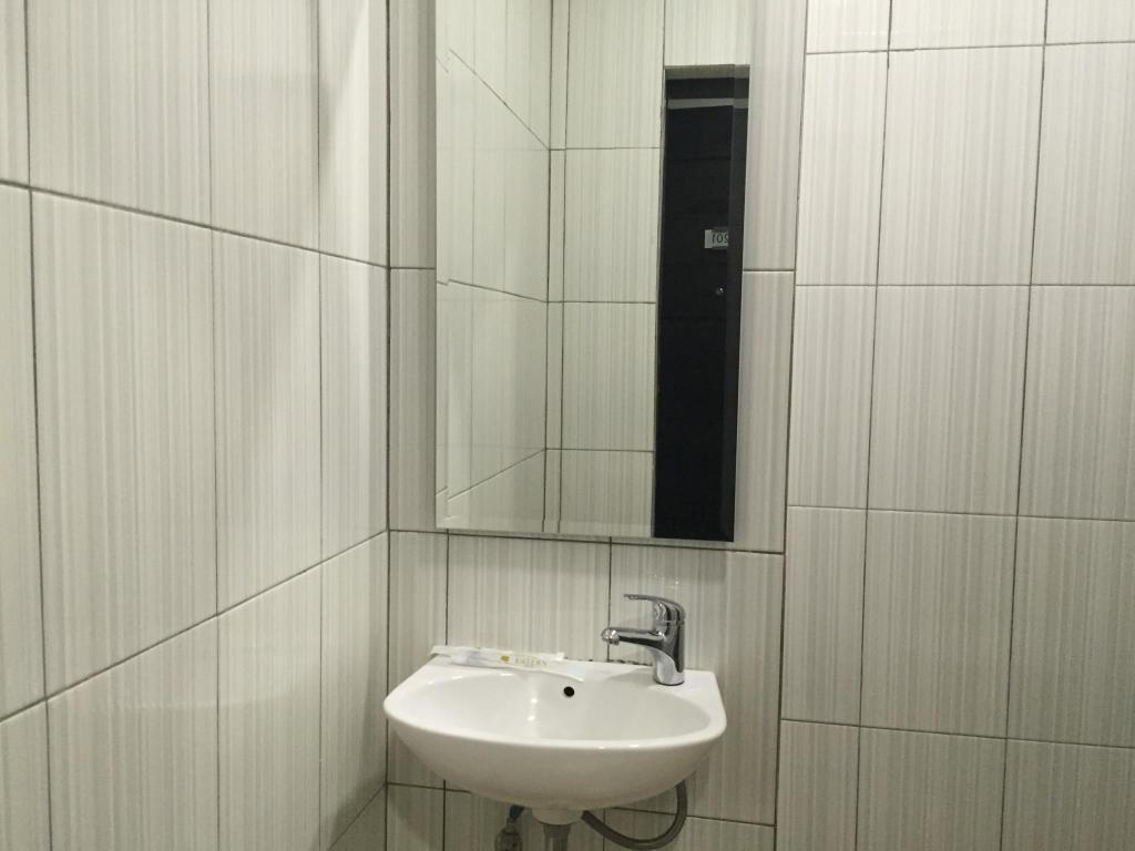 Eatern Hotel