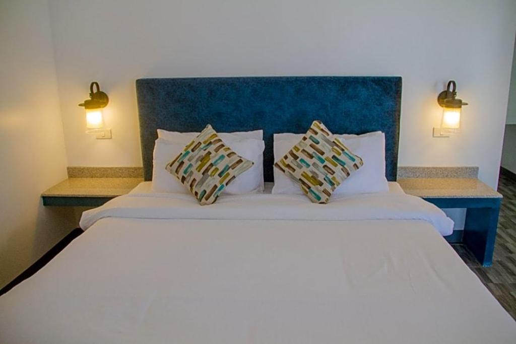 La Playa Estrella Beach Resort