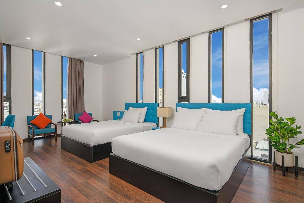Platinum Danang Hotel