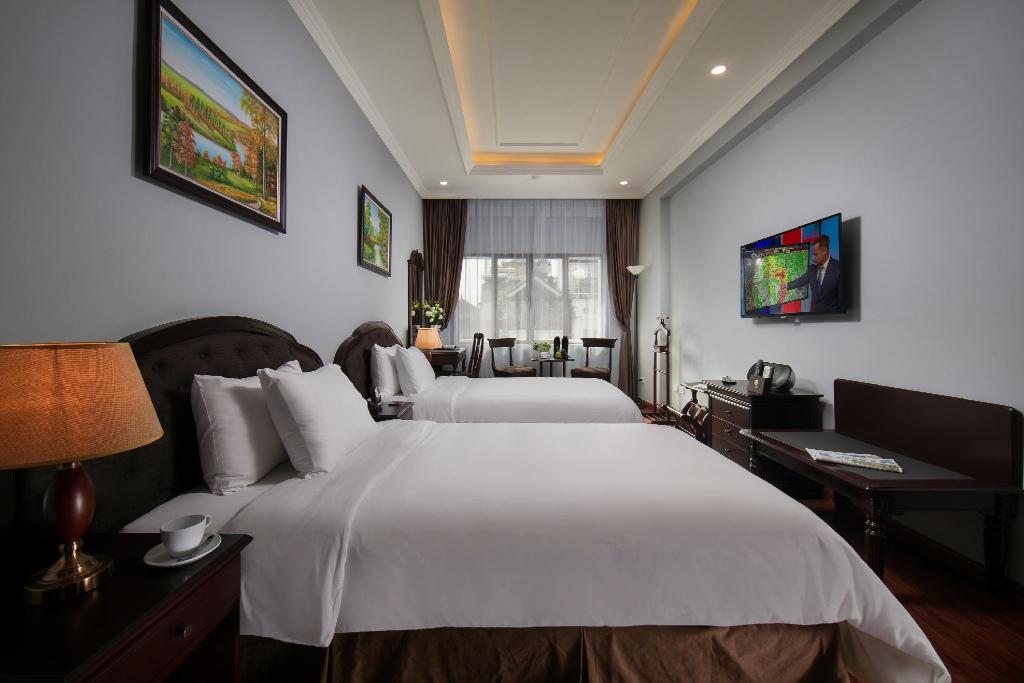 Halais Hotel