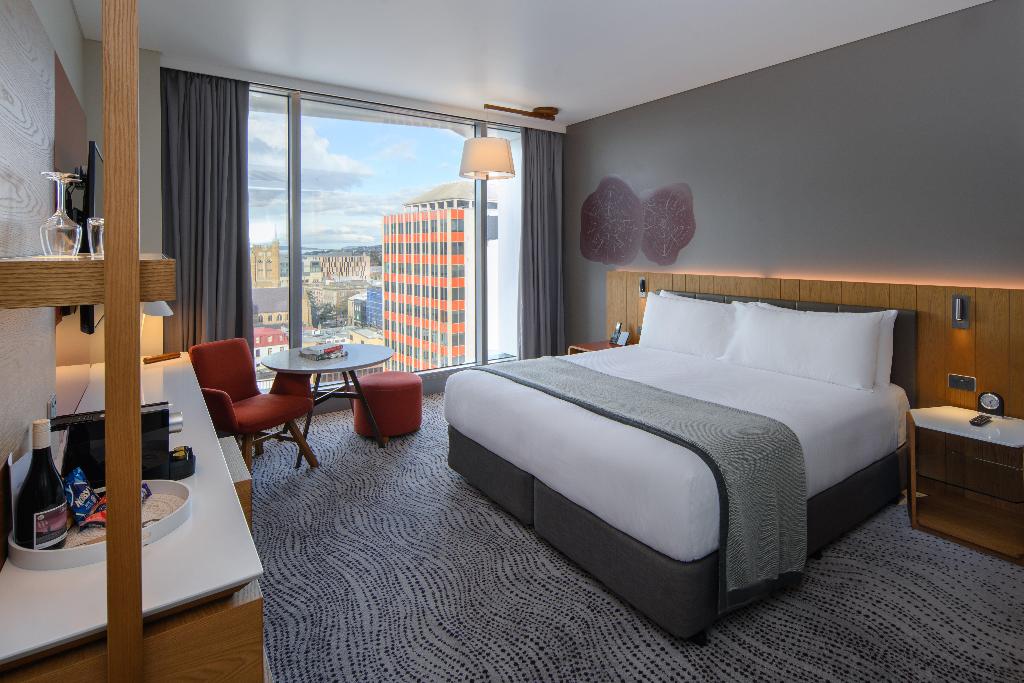 Crowne Plaza Hobart
