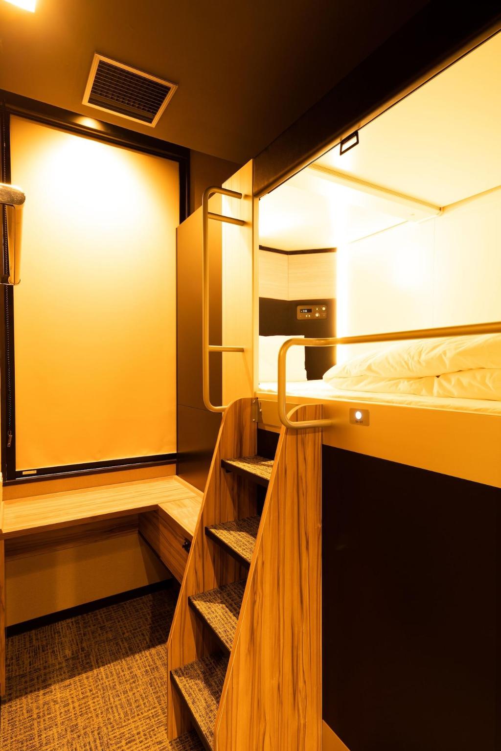 Global Cabin Yokohama Chukagai