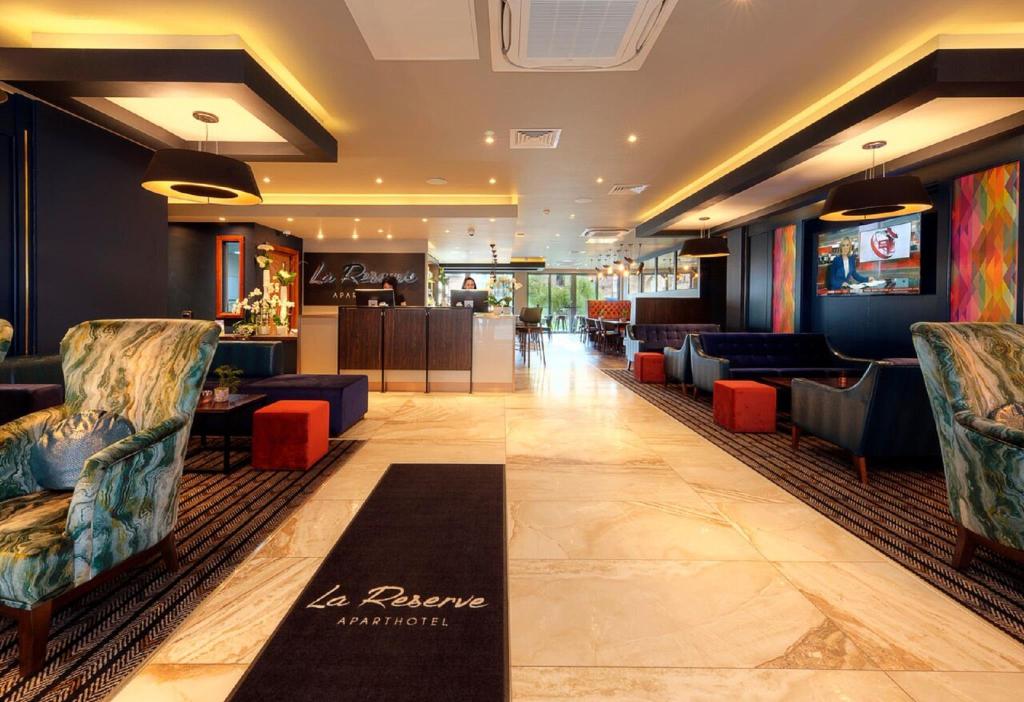 La Reserve Aparthotel - Lobby