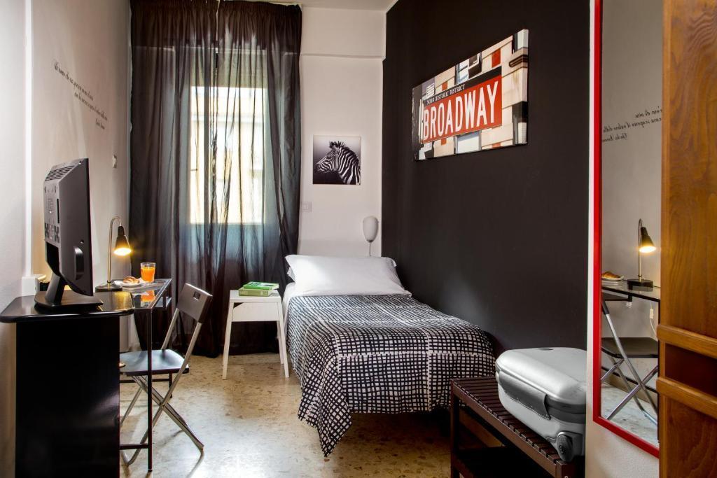 Radio Hotel