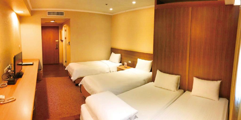 Uni Resort- Lukang