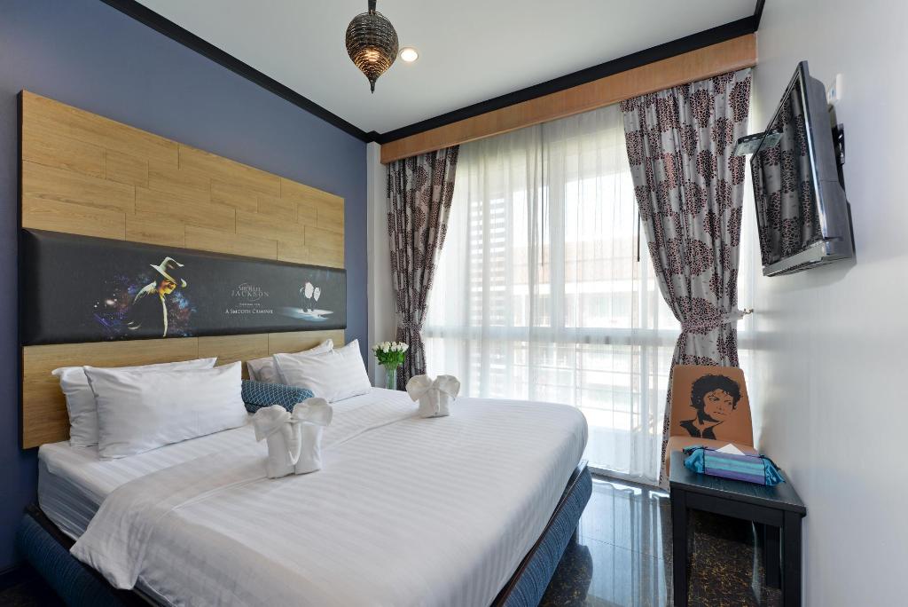 The River Scene Hotel