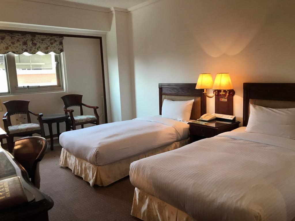 Sunrise Hotel