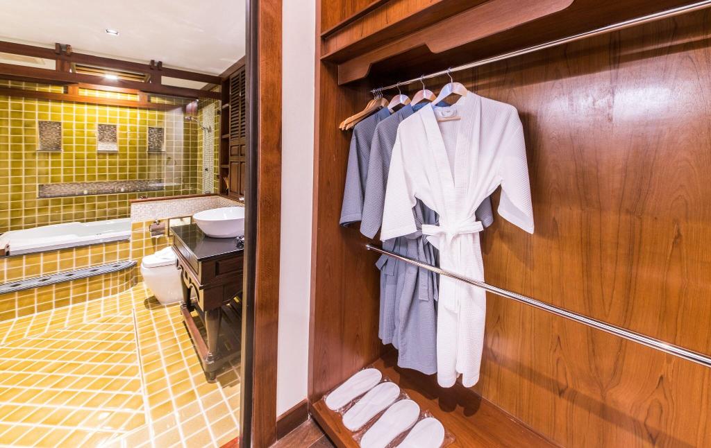 hotel-thumb