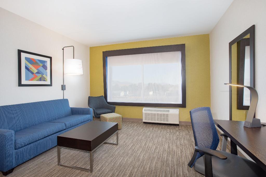 Holiday Inn Express & Suites Ely