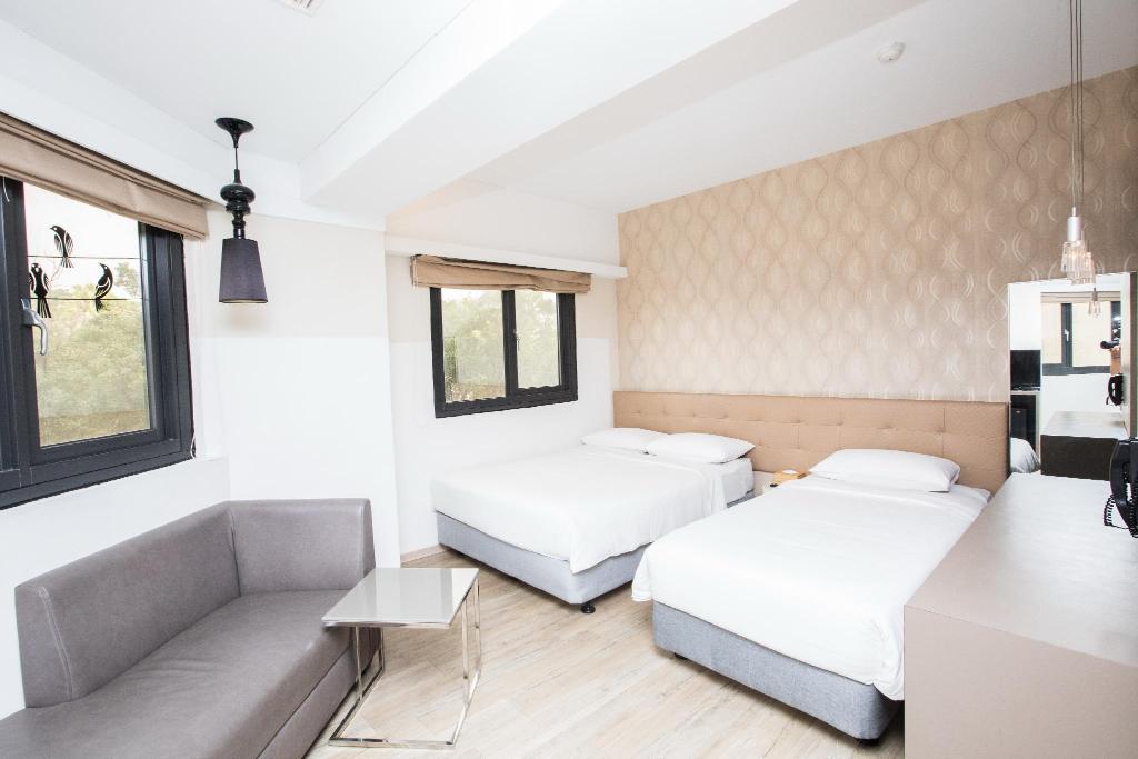 Hooray Boutique Hotel