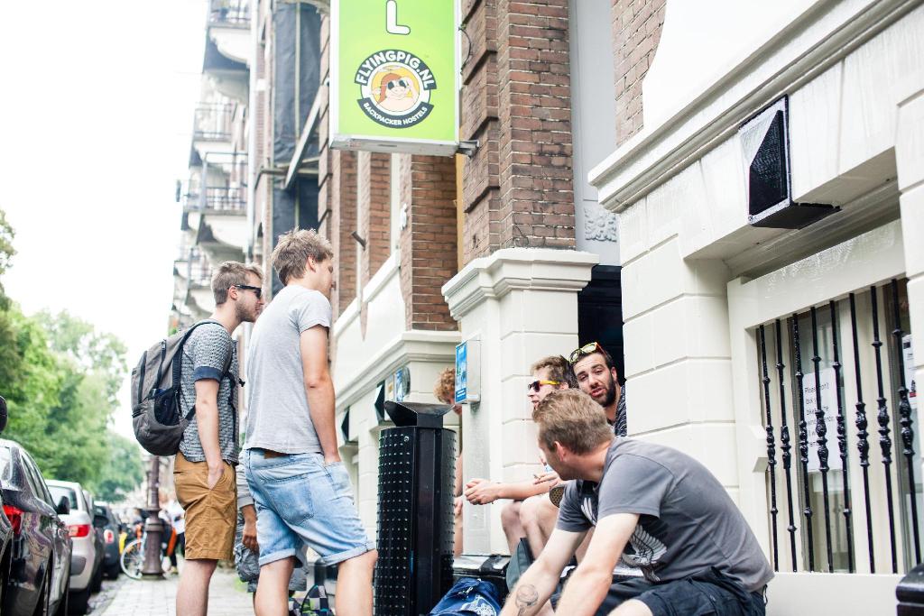Flying Pigs Uptown Hostel Amsterdam
