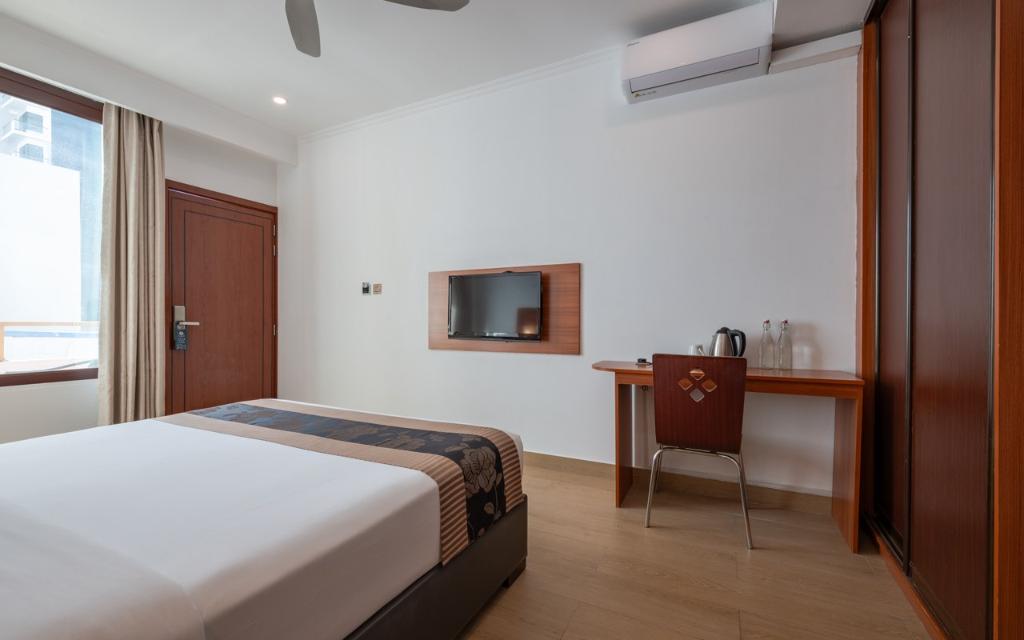 hotel-thumb