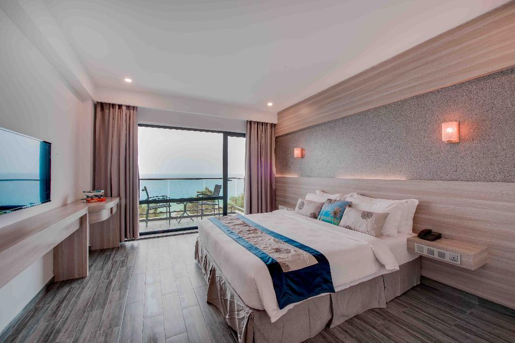 hotel-thumb