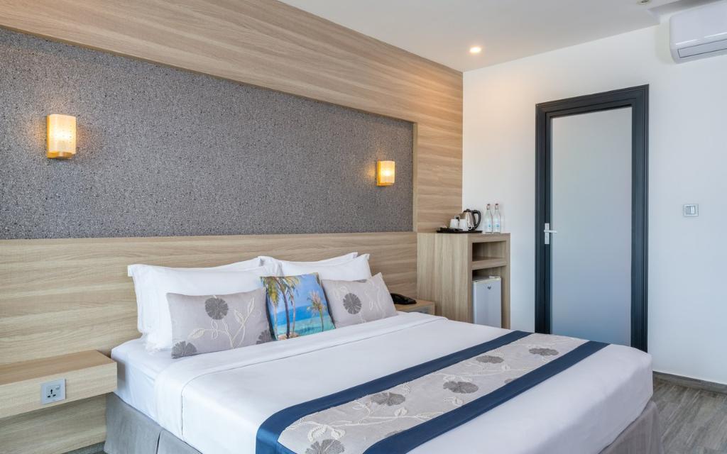 hotel-thumb