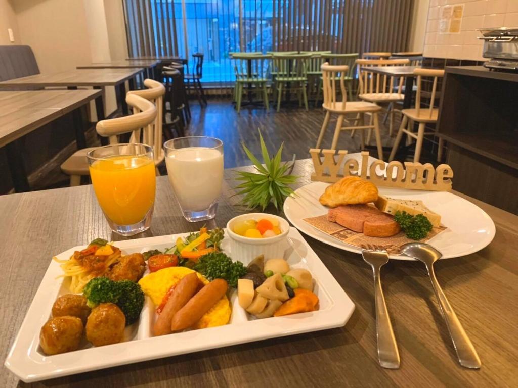 Nipponbashi Luxe Hotel