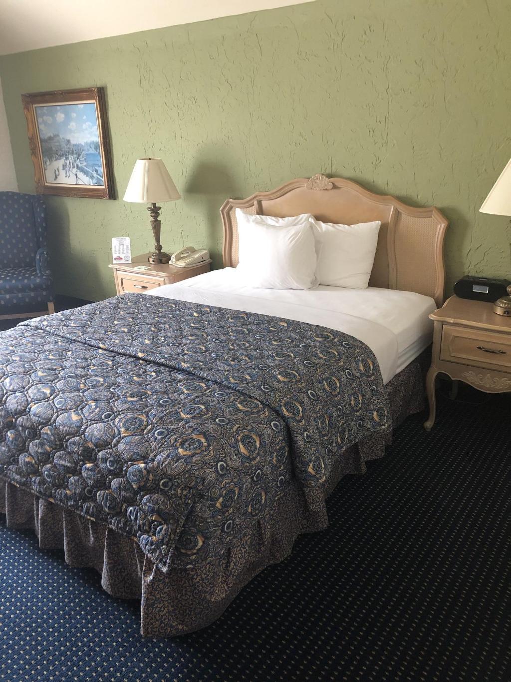 The Chateau Hotel and Conference Center