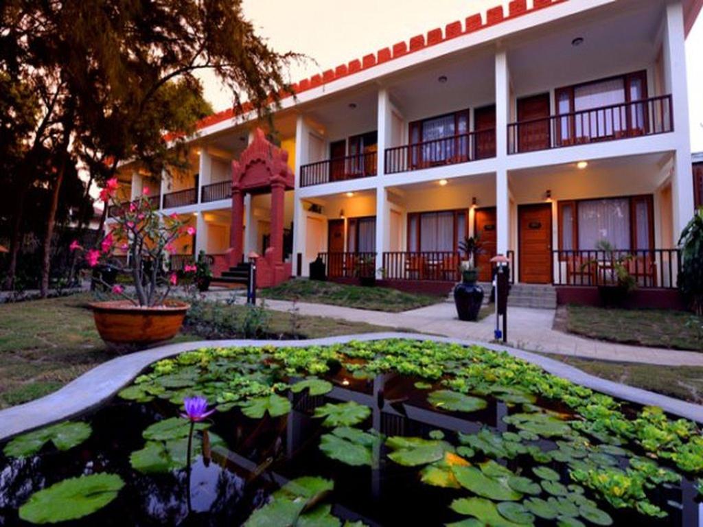 Bagan Thande Hotel, Old Bagan