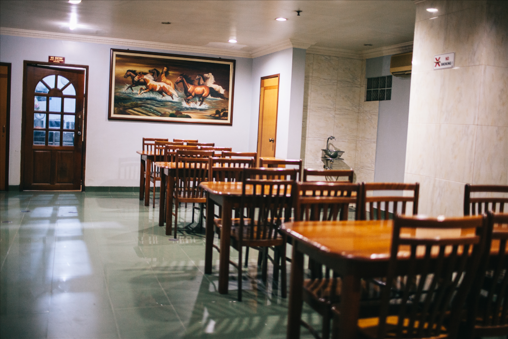 Gloris Hotel