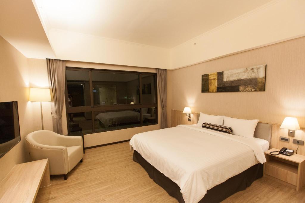 F Hotel Chipen
