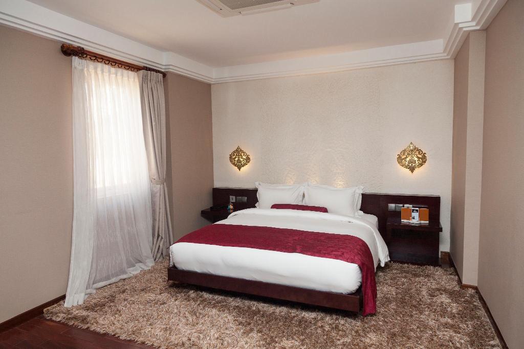 Arunreas Hotel