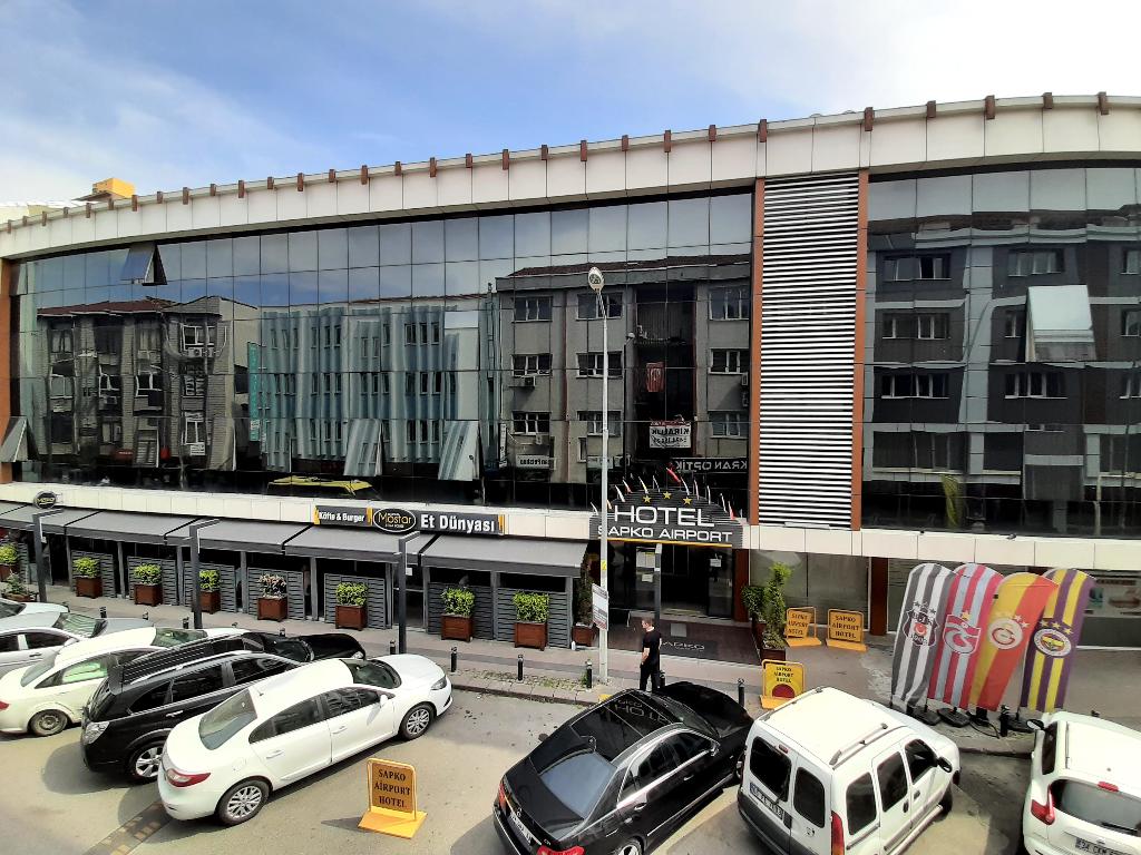 Sapko Airport Hotel