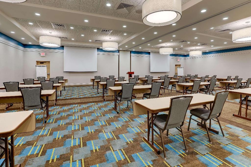 Drury Inn & Suites Phoenix Chandler Fashion Center photo 109