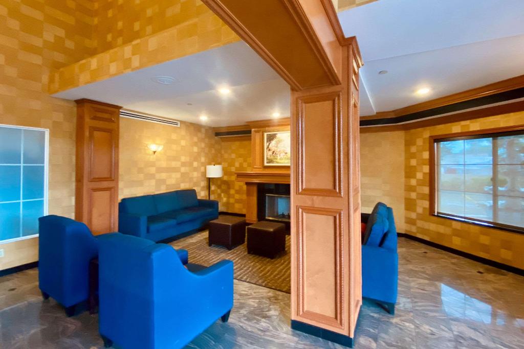 Drury Inn & Suites Phoenix Chandler Fashion Center photo 30