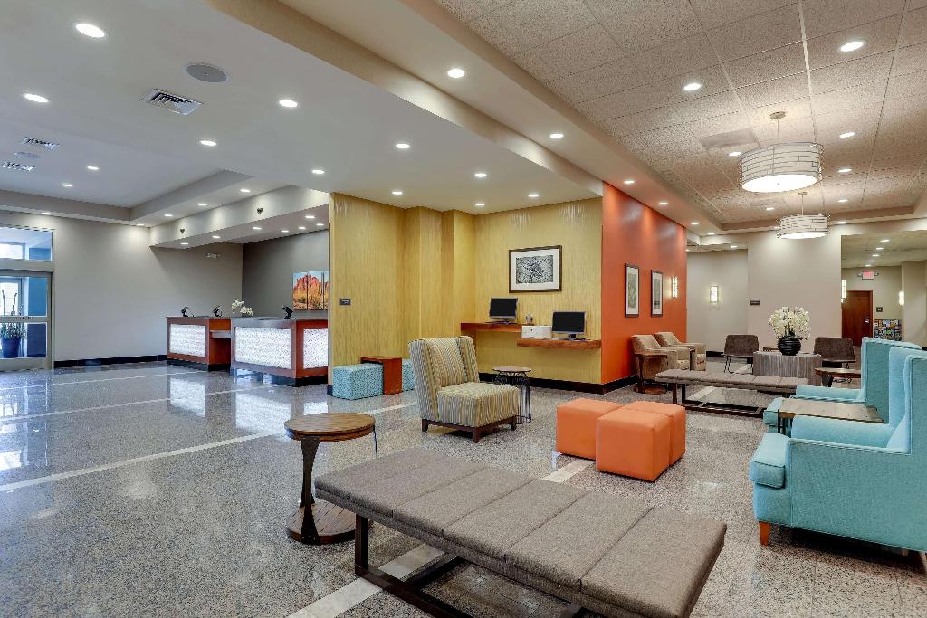 Drury Inn & Suites Phoenix Chandler Fashion Center photo 24