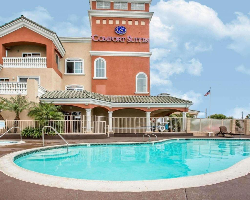 Drury Inn & Suites Phoenix Chandler Fashion Center photo 18