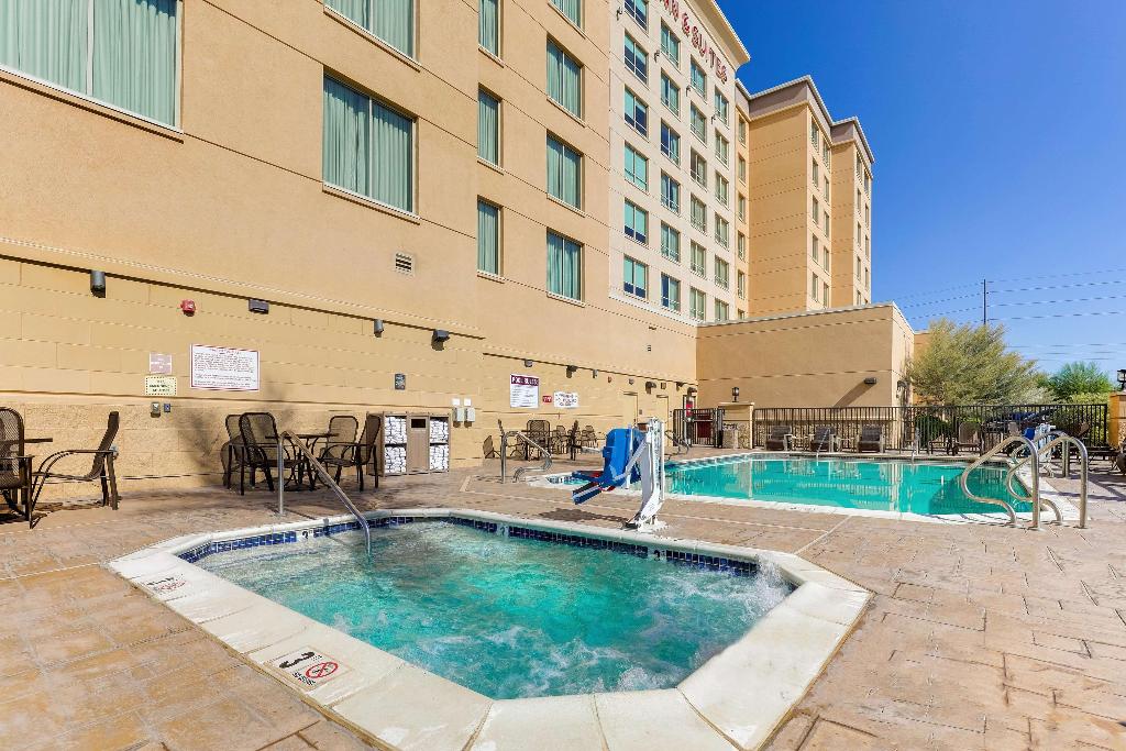 Drury Inn & Suites Phoenix Chandler Fashion Center photo 34