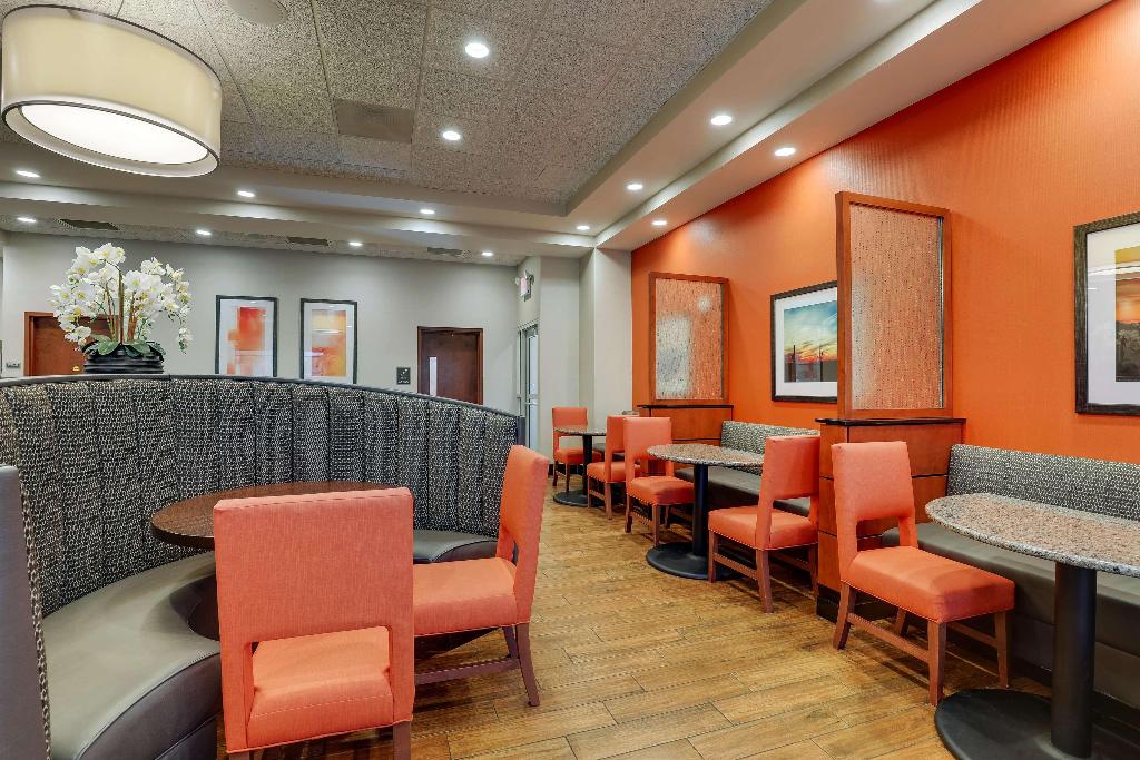 Drury Inn & Suites Phoenix Chandler Fashion Center photo 48