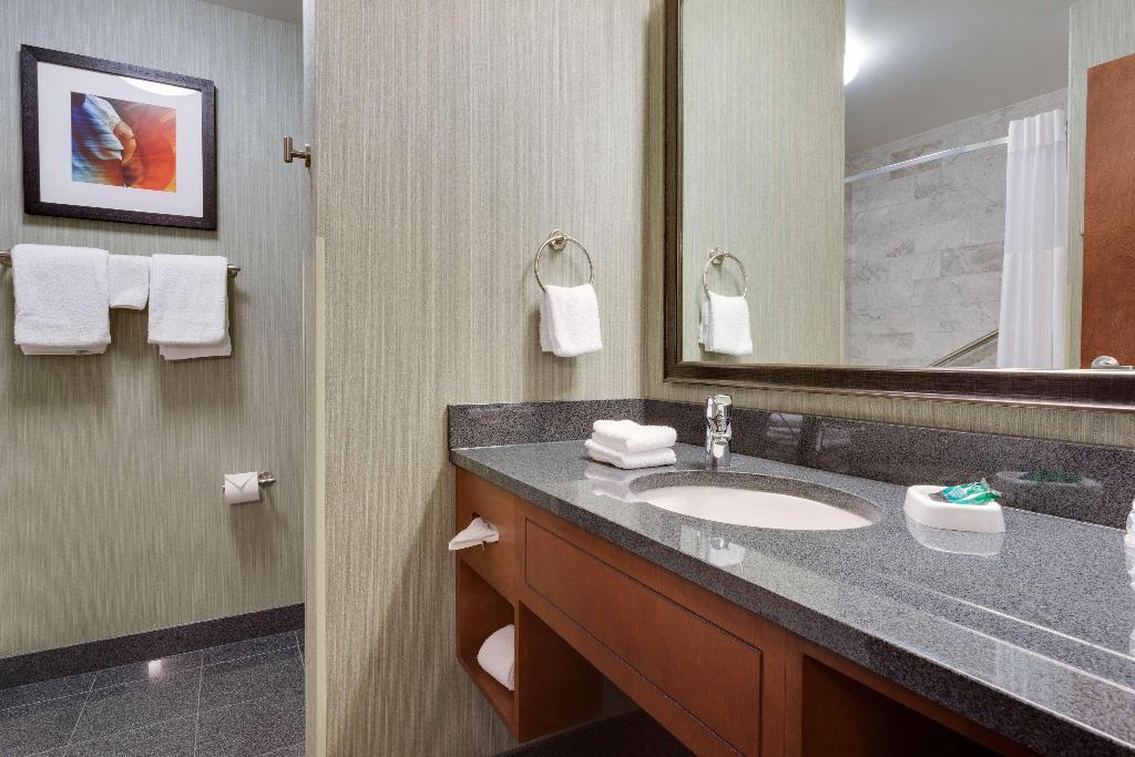 Drury Inn & Suites Phoenix Chandler Fashion Center photo 122