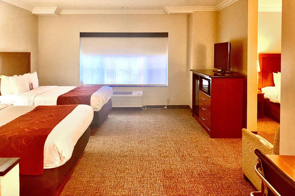 Drury Inn & Suites Phoenix Chandler Fashion Center photo 86