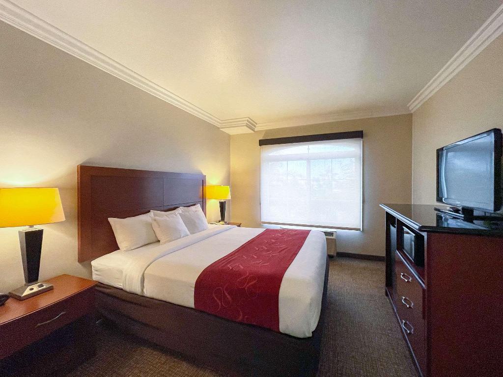 Drury Inn & Suites Phoenix Chandler Fashion Center photo 103