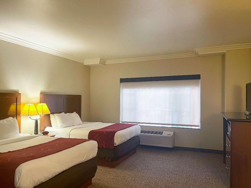 Drury Inn & Suites Phoenix Chandler Fashion Center photo 100