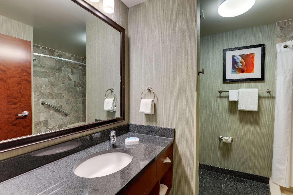 Drury Inn & Suites Phoenix Chandler Fashion Center photo 130