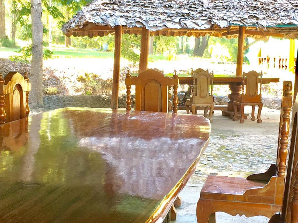 The Creek Garden Resort Huainamrin Resort